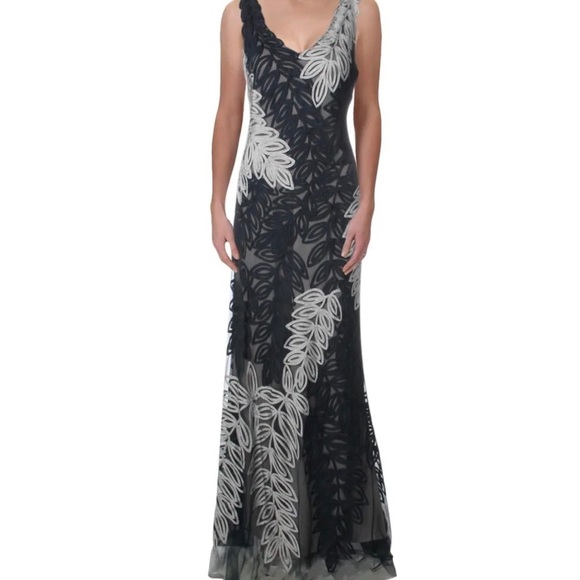 JS Collections Soutache Embroidered Leaf Gown in Navy/Cloud - Picture 4 of 16